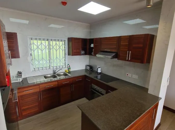 Crystal Shores Self Catering - Beau Vallon, Seychelles Apartment Beau Vallon (Mahe)