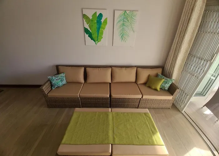 Apartment Crystal Shores Self Catering - Beau Vallon, Seychelles *