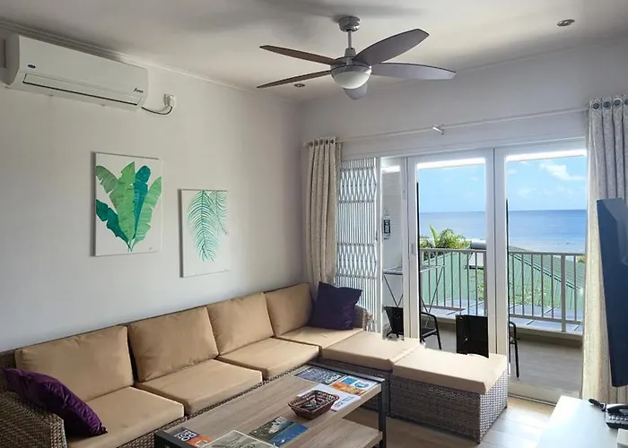 Crystal Shores Self Catering - Beau Vallon, Seychelles Apartment *